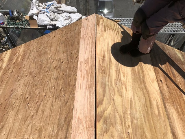 野地板メンテナンス増し張り